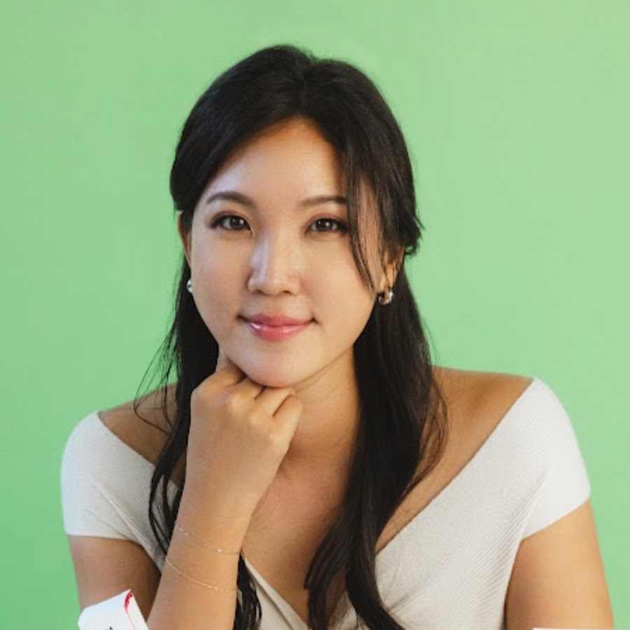Liah Yoo