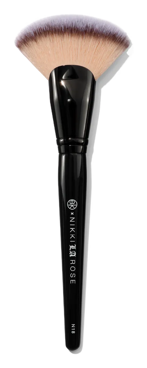 BK Beauty Nikki La Rose Brush
