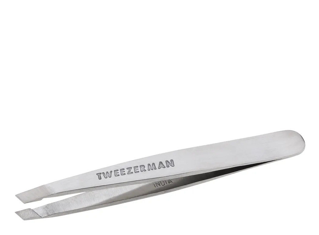 Tweezers